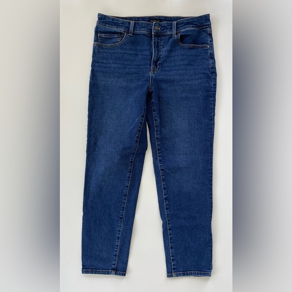 Talbots Women's Everyday Relaxed Jeans in Orion Wash Size 10 - Picture 2 of 10